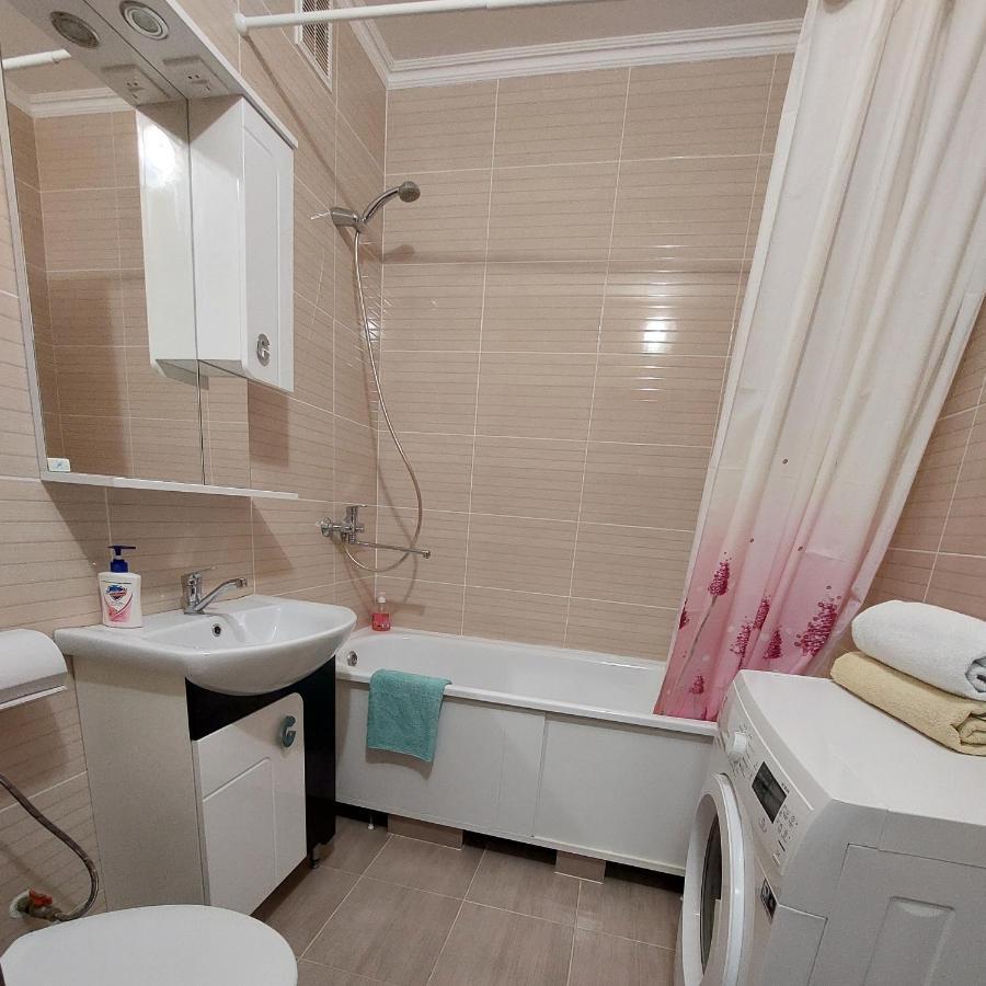 Apartmán Новобудова Центр Luck Exteriér fotografie