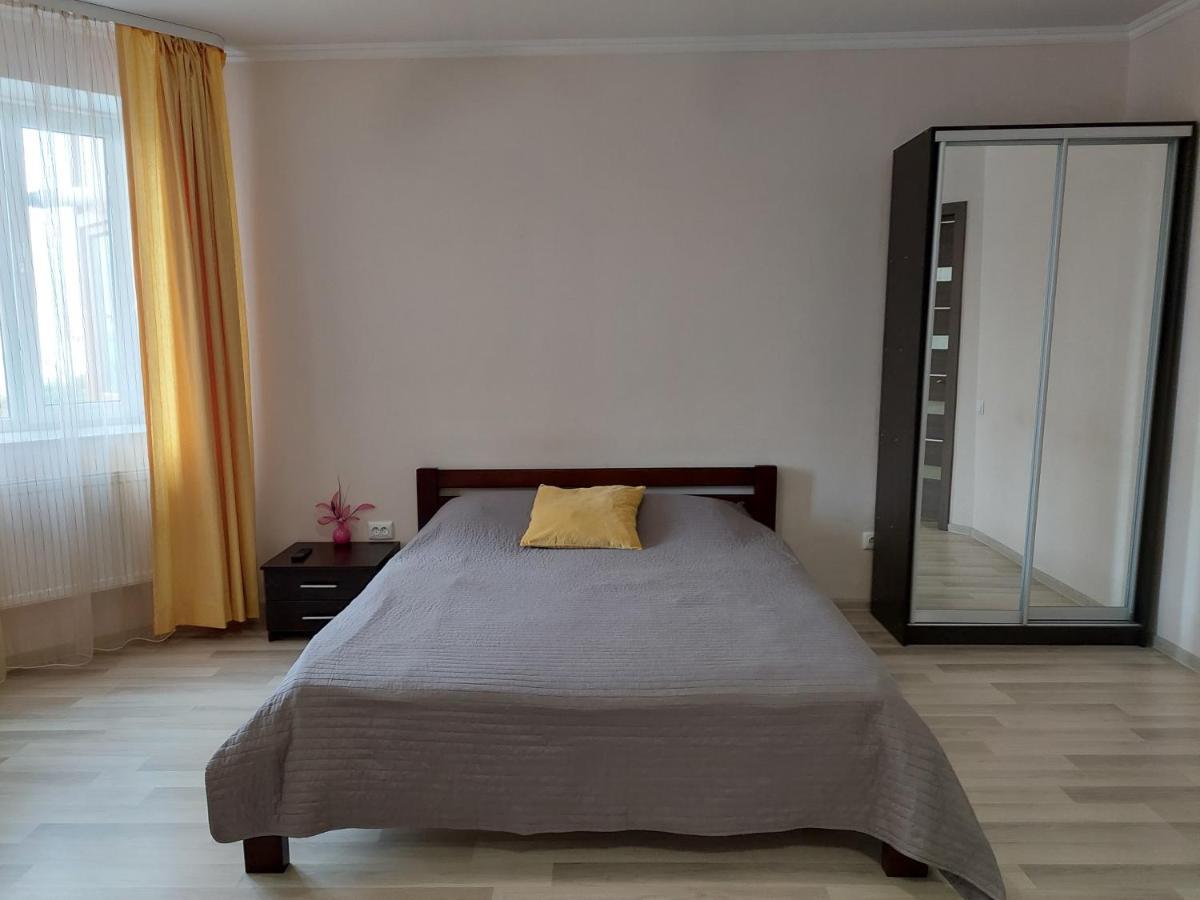 Apartmán Новобудова Центр Luck Exteriér fotografie