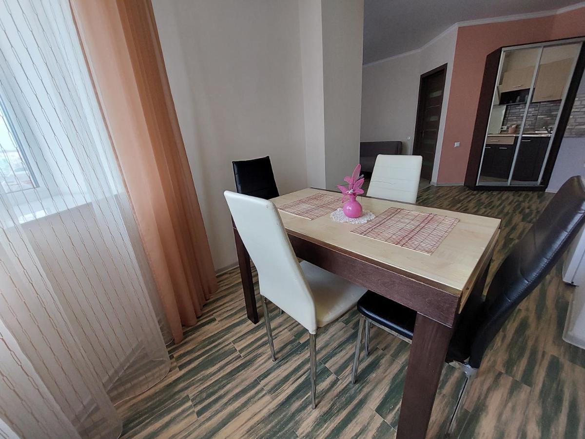 Apartmán Новобудова Центр Luck Exteriér fotografie